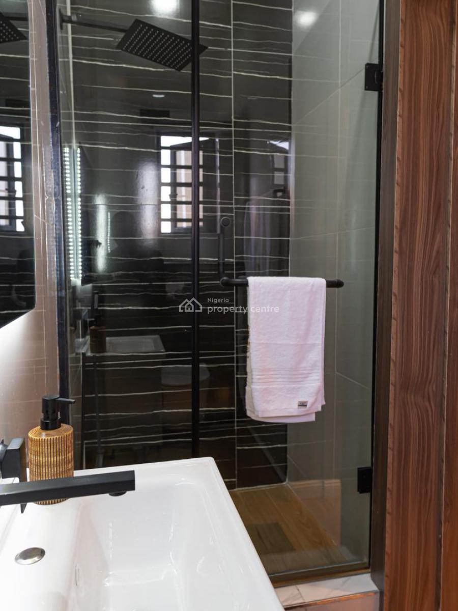 Luxe 2 Bedroom Apartment, Lekki Phase 1, Lekki, Lagos, Flat / Apartment Short Let