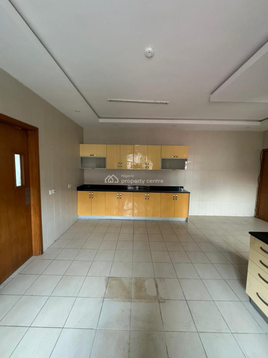 3-bedroom Apartment with Study & Bq-- Victoria Island, Victoria Island (vi), Lagos, Flat / Apartment for Rent