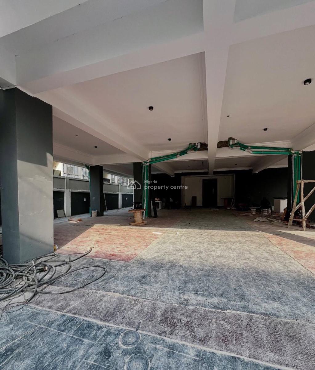 Fully Serviced 2 Bedrooms Apartment, Lekki Phase 1, Lekki, Lagos, Flat / Apartment for Sale