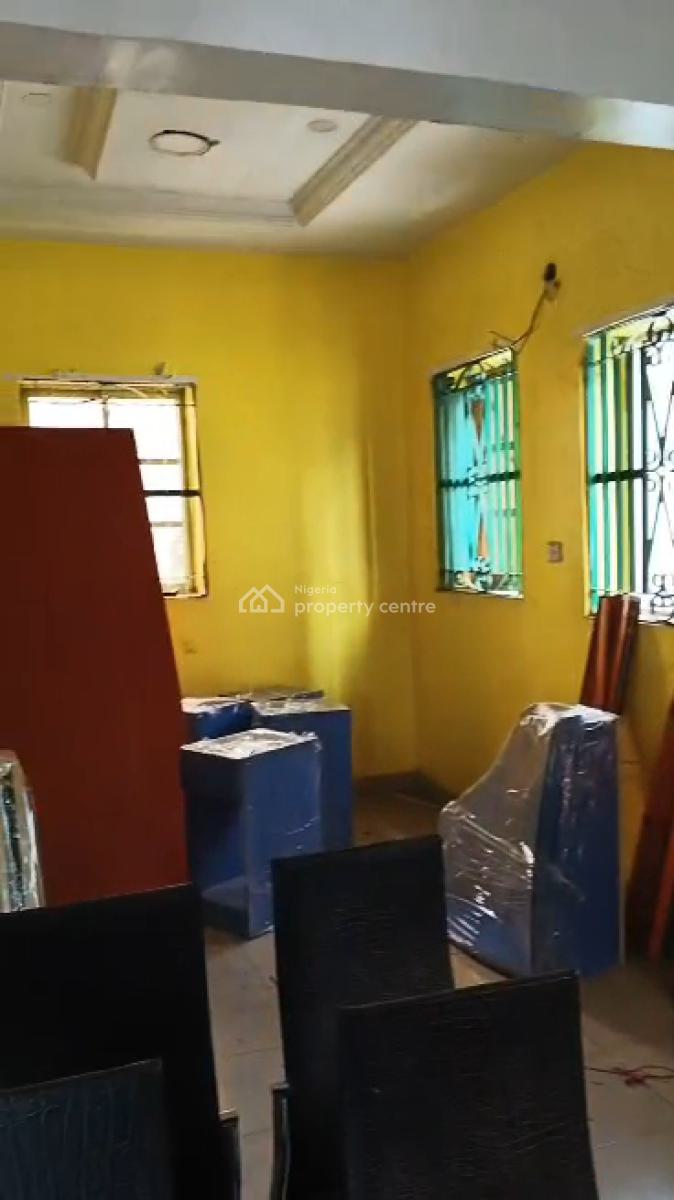 6 Bedroom Office Space with 2 Bedroom Chalets, Alagomeji, Yaba, Lagos, Office Space for Rent