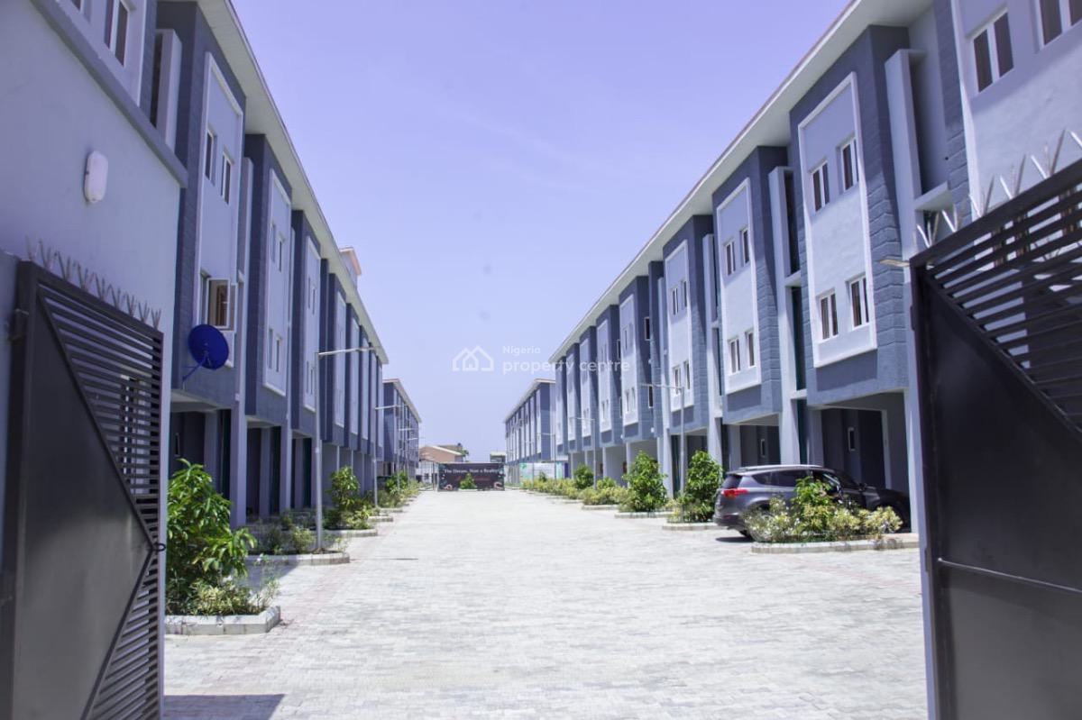 Brand New 3 Bedroom Terrace with Bq, Alpha Beach Road, Lekki Expressway, Lekki, Lagos, Terraced Duplex for Sale