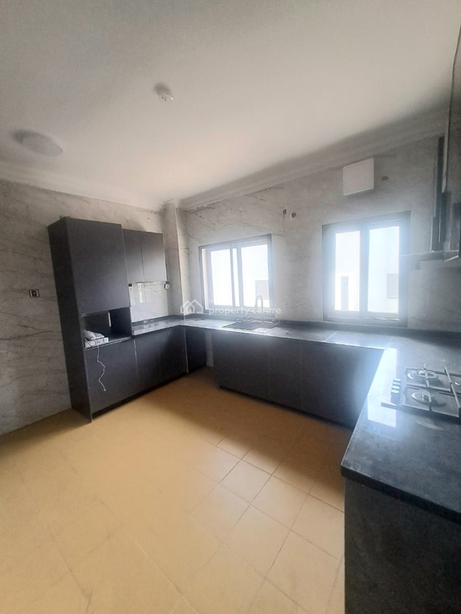 Well Built 3 Bedroom Apartment with Bq, Acs, Pool and Elevator, Lekki Phase 1, Lekki, Lagos, Flat / Apartment for Rent