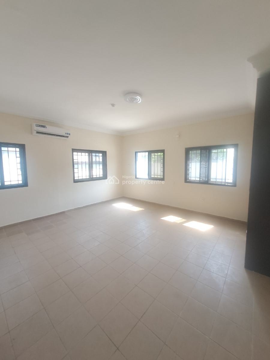 Well Built 3 Bedroom Apartment with Bq, Acs, Pool and Elevator, Lekki Phase 1, Lekki, Lagos, Flat / Apartment for Rent