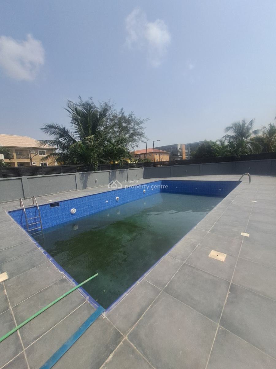 Well Built 3 Bedroom Apartment with Bq, Acs, Pool and Elevator, Lekki Phase 1, Lekki, Lagos, Flat / Apartment for Rent