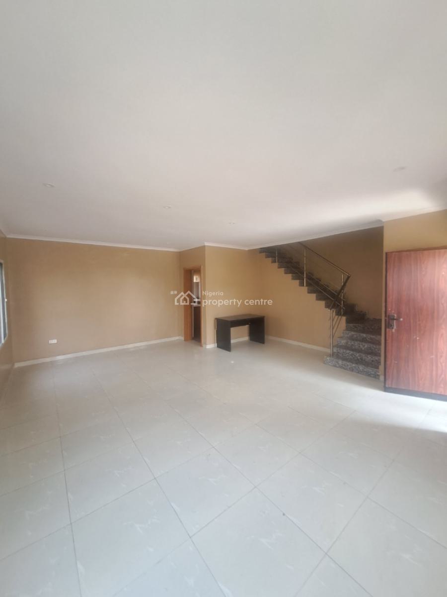 Well Built 4 Bedroom Terrace with Bq, Lekki Phase 1, Lekki, Lagos, Terraced Duplex for Rent
