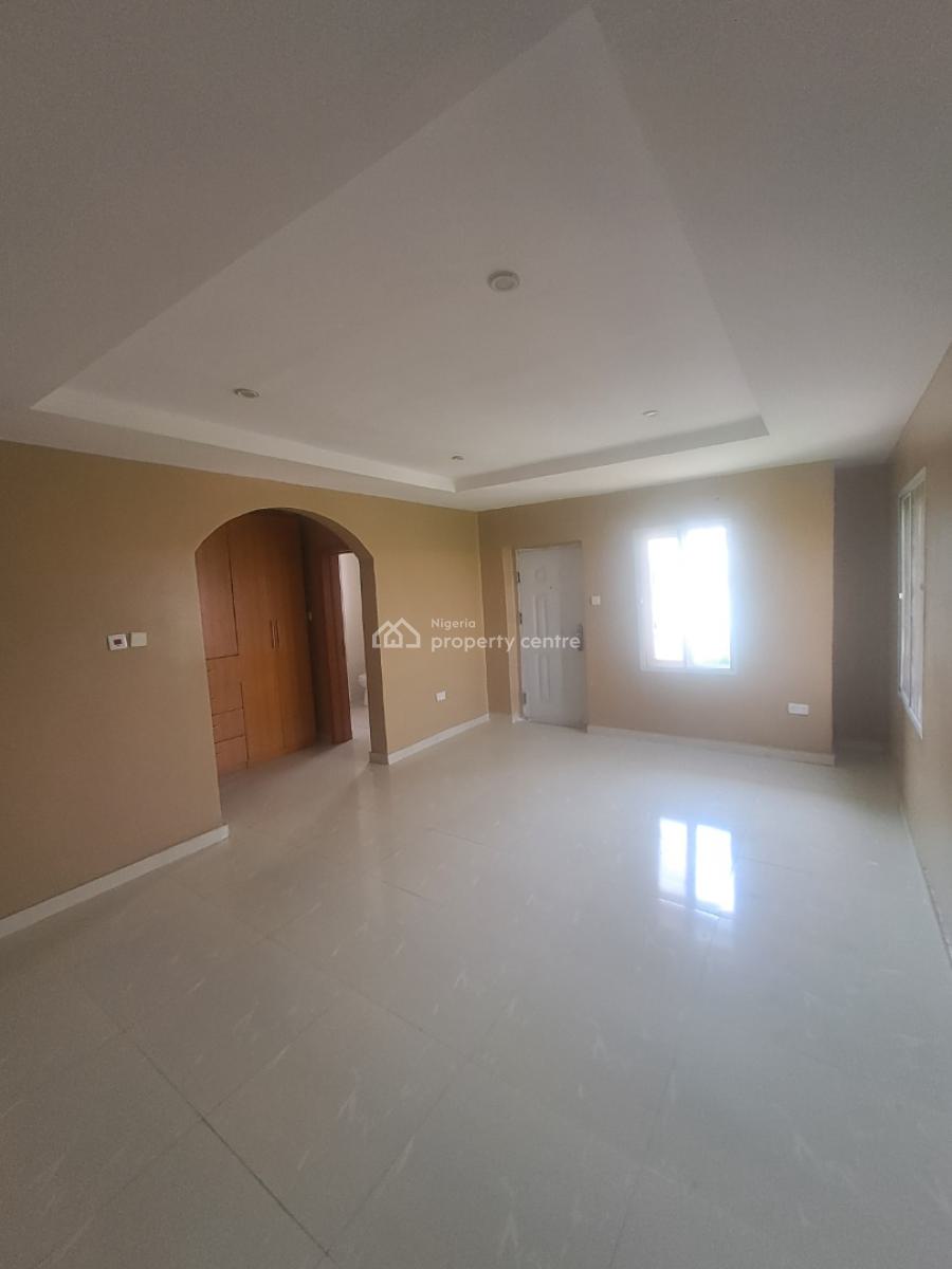 Well Built 4 Bedroom Terrace with Bq, Lekki Phase 1, Lekki, Lagos, Terraced Duplex for Rent
