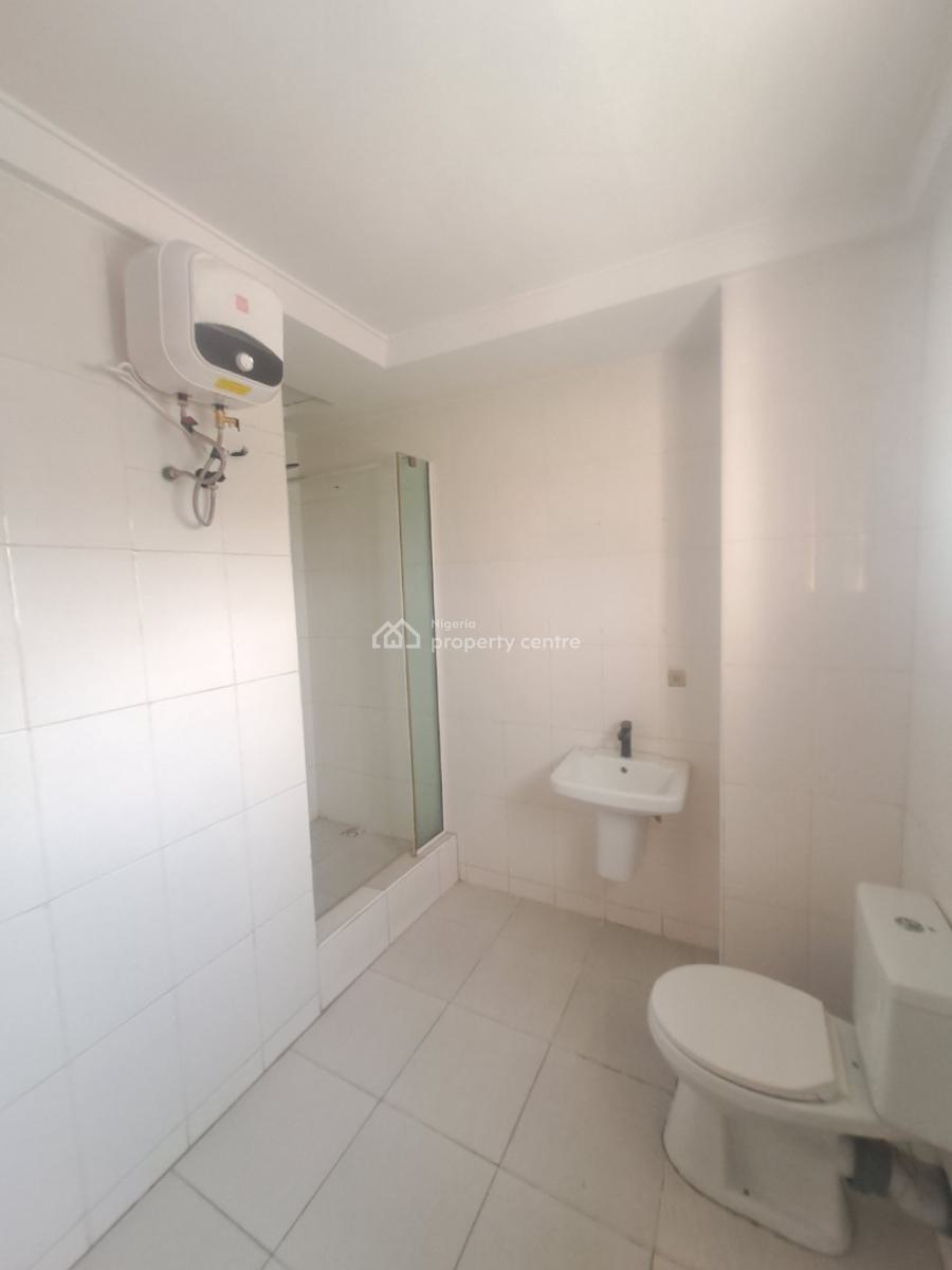 Well Built 4 Bedroom Terrace with Bq, Lekki Phase 1, Lekki, Lagos, Terraced Duplex for Rent