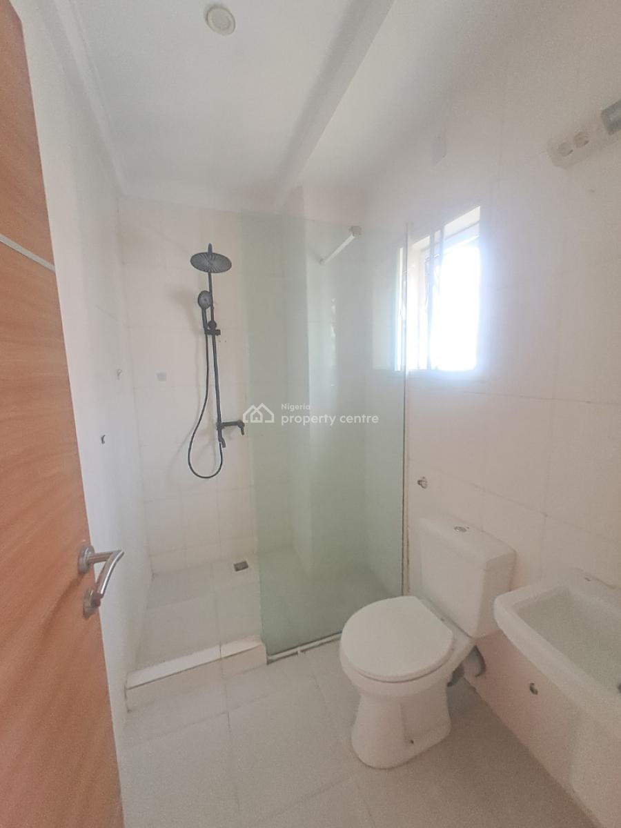 Well Built 4 Bedroom Terrace with Bq, Lekki Phase 1, Lekki, Lagos, Terraced Duplex for Rent