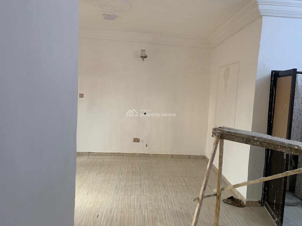 a Well Maintained Standard 2 Bedroom Apartment, Off Agidi Road, Alapere, Ketu, Lagos, Flat / Apartment for Rent