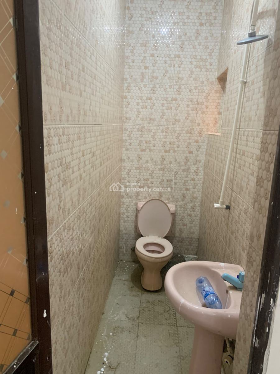 a Well Maintained Standard 2 Bedroom Apartment, Off Agidi Road, Alapere, Ketu, Lagos, Flat / Apartment for Rent
