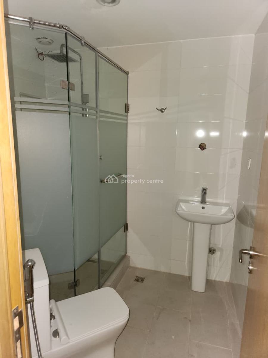 Newly Built and Lovely 3 Bedroom Apartment Tastefully Finished, Alagomeji, Yaba, Lagos, Flat / Apartment for Rent