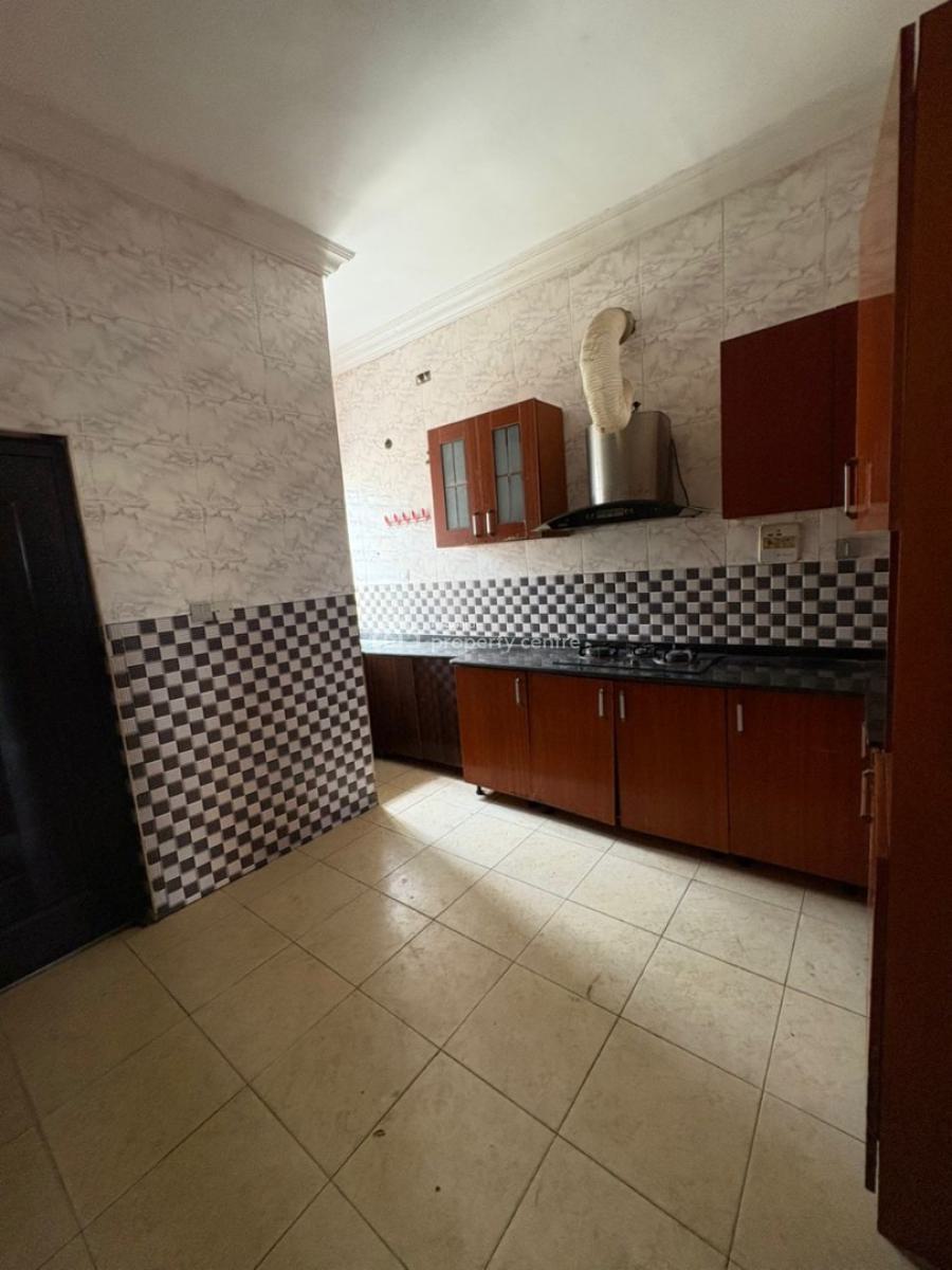 Room Self Contained Downstairs Sharing Kitchen Only, Lekki County Home, Ikota, Lekki, Lagos, Self Contain (single Rooms) for Rent