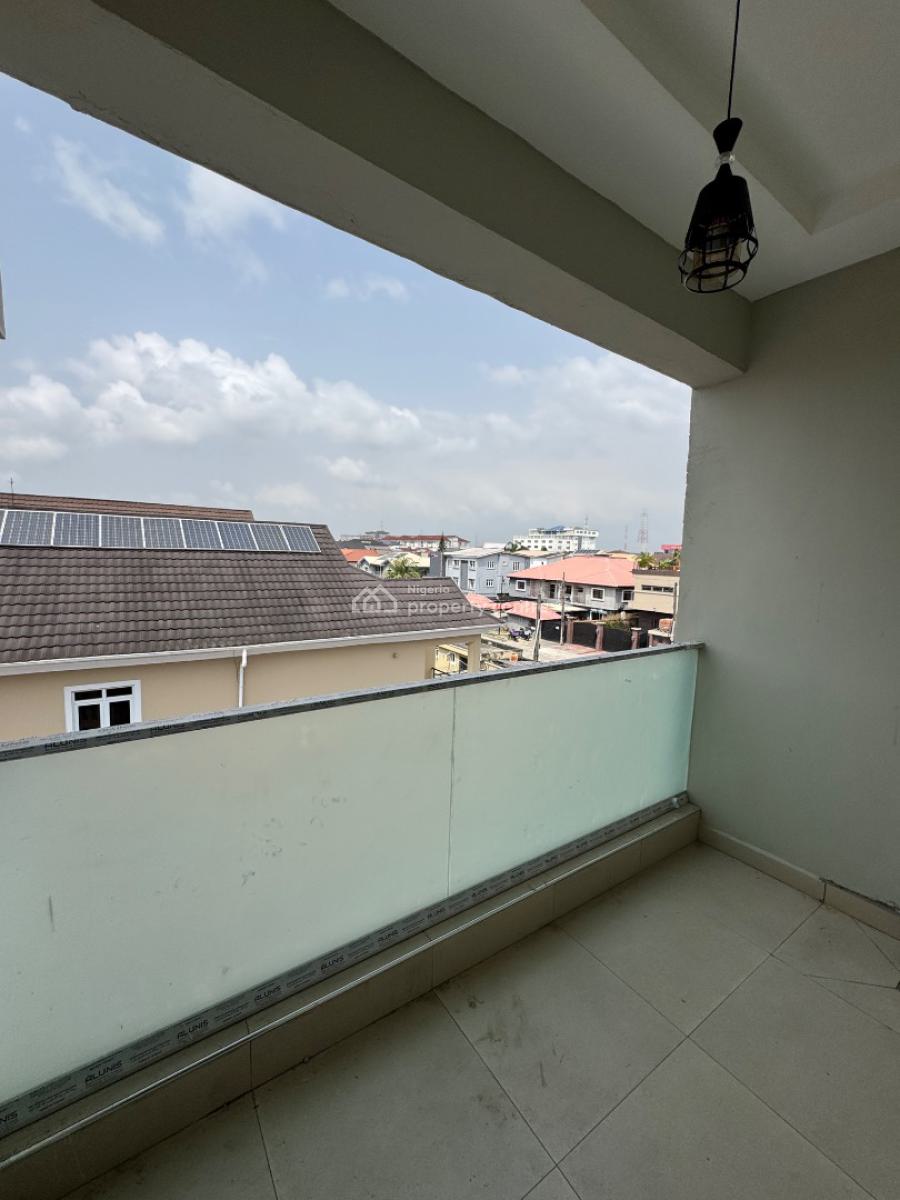 Brand New Spacious 4 Bedroom Terrace Duplex + Bq, Fitted Kitchen, Off Admiralty Way, Lekki Phase 1, Lekki, Lagos, Terraced Duplex for Rent