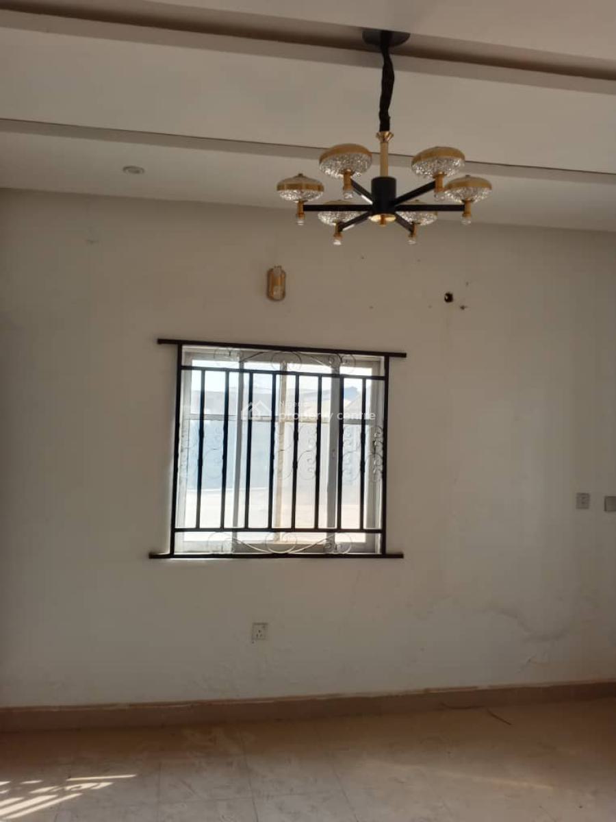 3 Bedroom Flat at  Pakuro, Mowe Ofada, Ogun, Flat / Apartment for Rent