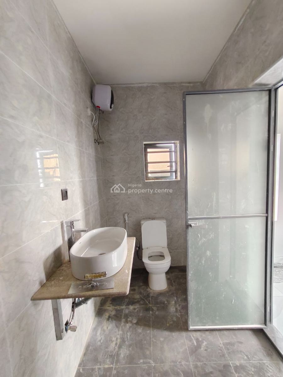 Newly Built 2 Bedrooms Apartment, Lbs Olokonla Sangotedo, Ajah, Lagos, Flat / Apartment for Rent