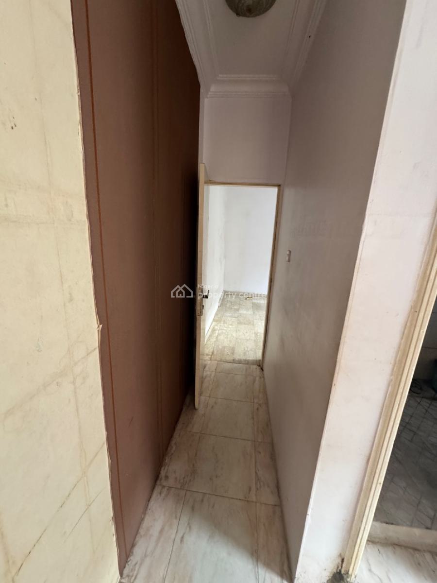 a Spacious1 Bedrooms Apartment, Secured Estate, Lekki Phase 1, Lekki, Lagos, Mini Flat (room and Parlour) for Rent