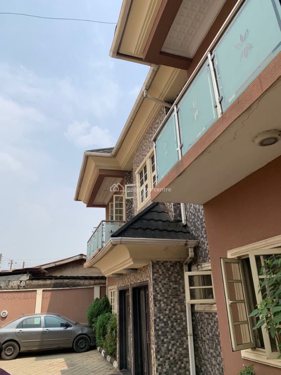 2 Bedroom Flat in a Secured Neighbourhood, Jimoh Shobowale Street, Gra Phase 1, Magodo, Lagos, Flat / Apartment for Rent