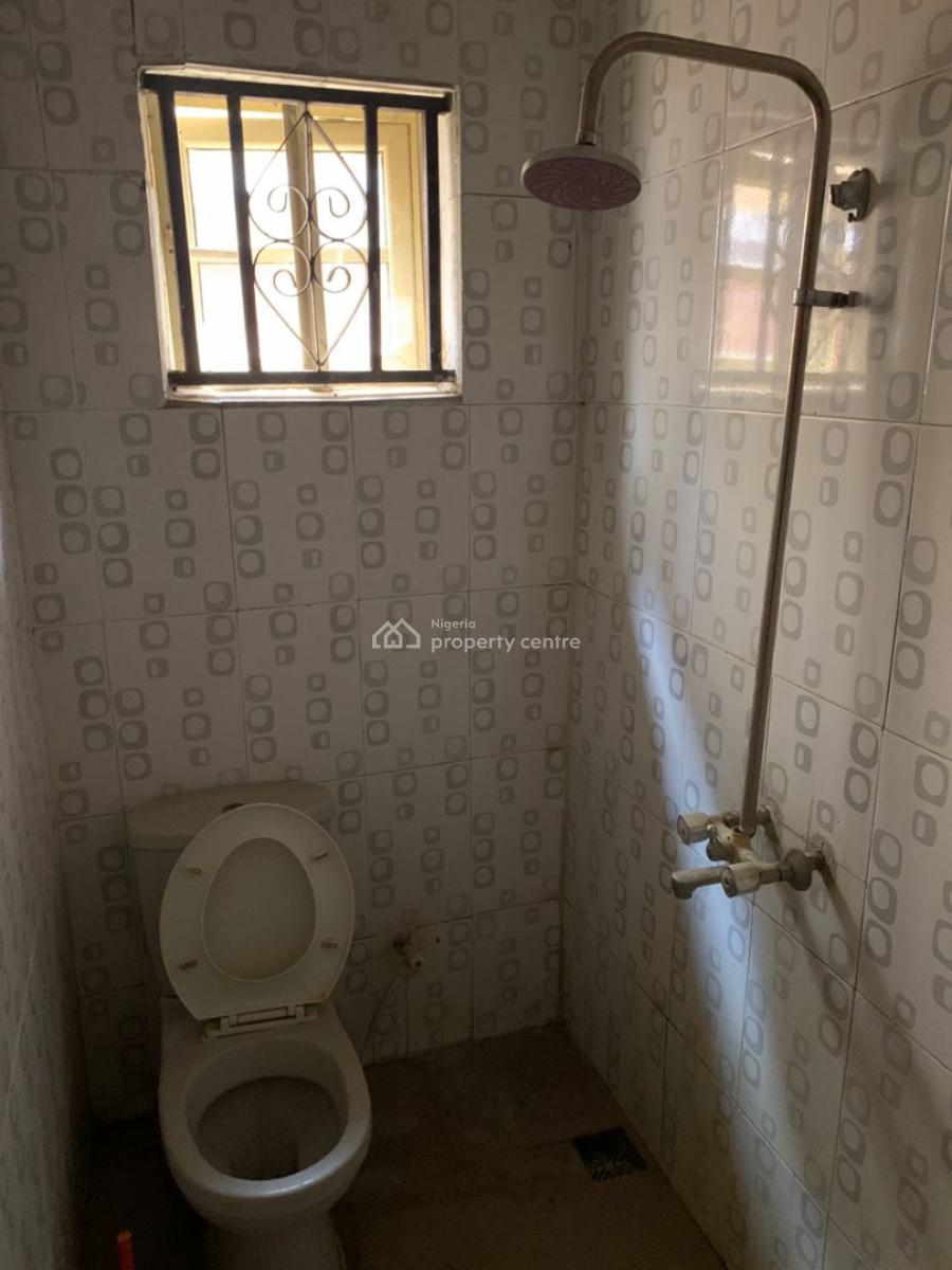 2 Bedroom Flat in a Secured Neighbourhood, Jimoh Shobowale Street, Gra Phase 1, Magodo, Lagos, Flat / Apartment for Rent