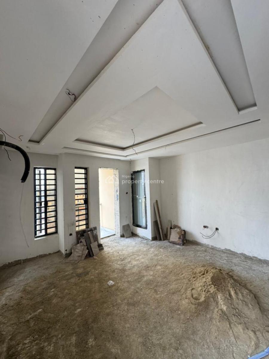 2 Bedroom Pent House in High Demand and Profitable, Akoka, Yaba, Lagos, Flat / Apartment for Sale