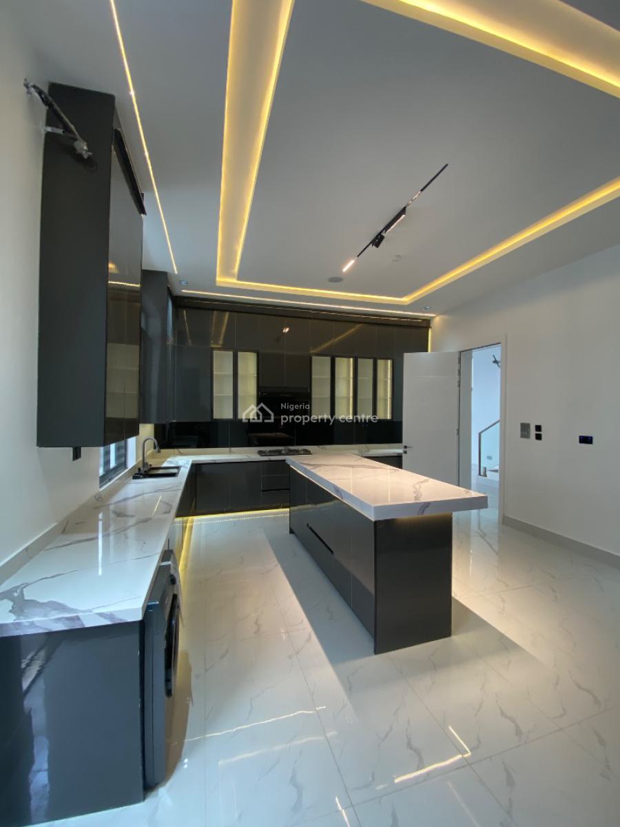 Lovely 5 Bedroom Duplex with 1 Bq, Ikota, Lekki, Lagos, Detached Duplex for Sale