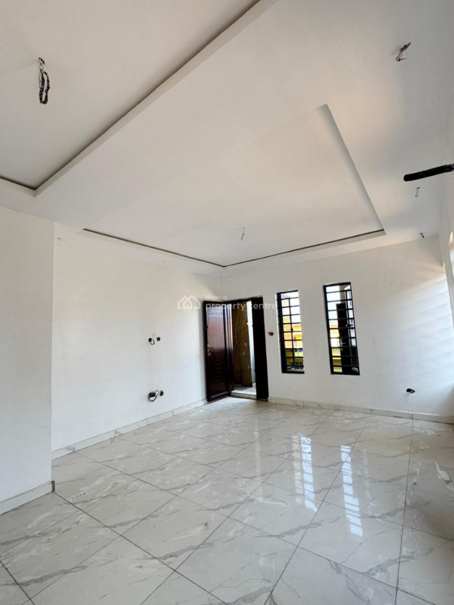 2 Bedroom Apartment, Gbagada, Lagos, Flat / Apartment for Sale