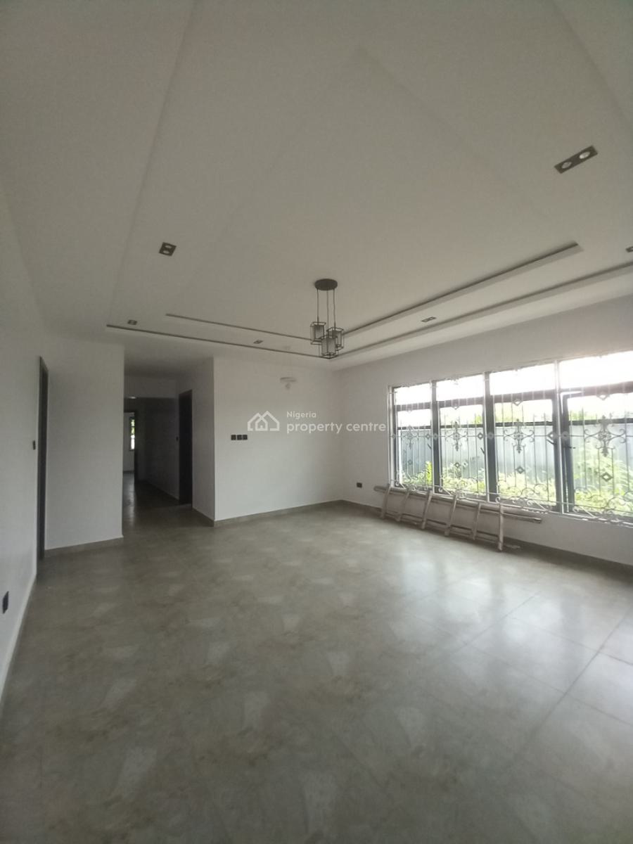 Luxury Specious 3 Bedroom Flat, Monastery Road, Sangotedo, Ajah, Lagos, Flat / Apartment for Rent