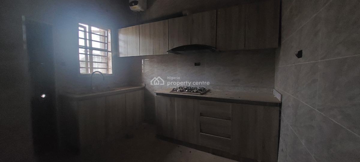 3 Bedroom Flat, Estate. Ground Floor, Wuye, Abuja, Flat / Apartment for Sale