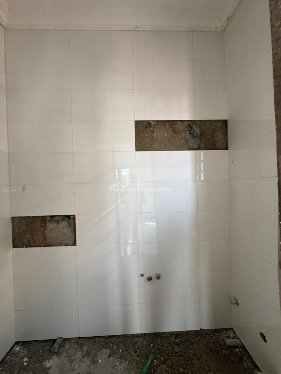 Modern 2-bedroom Apartment, Sabo, Yaba, Lagos, Flat / Apartment for Sale