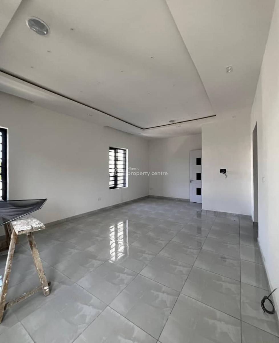 Fully Service 4 Bedroom Terrace Duplex with Bq, Off Amodu Bello Way, Victoria Island (vi), Lagos, Terraced Duplex for Sale