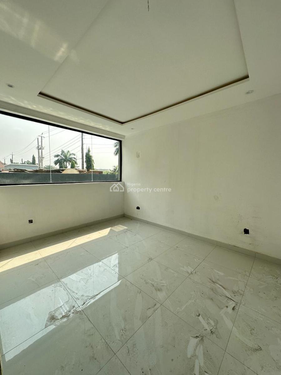 Exquisite 2 Bedroom Apartment with a Gym and Pool in a Secure Estate, Ikate, Lekki, Lagos, Flat / Apartment for Sale