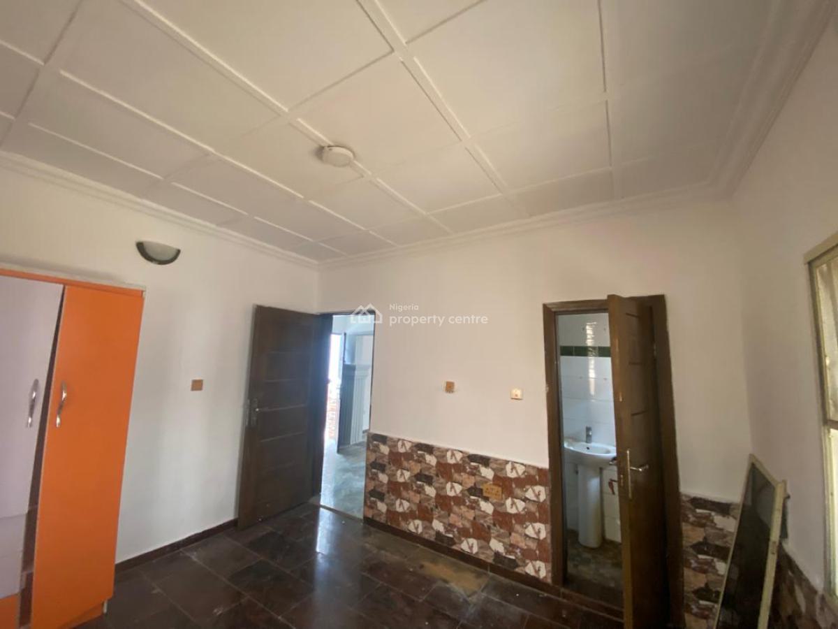 2 Bedroom Apartment, Spg Road, Ologolo, Lekki, Lagos, Flat / Apartment for Rent