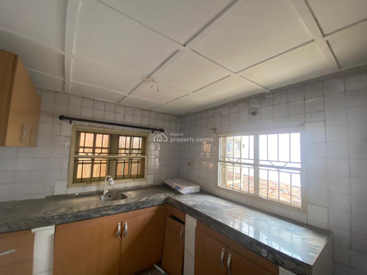 2 Bedroom Apartment, Spg Road, Ologolo, Lekki, Lagos, Flat / Apartment for Rent
