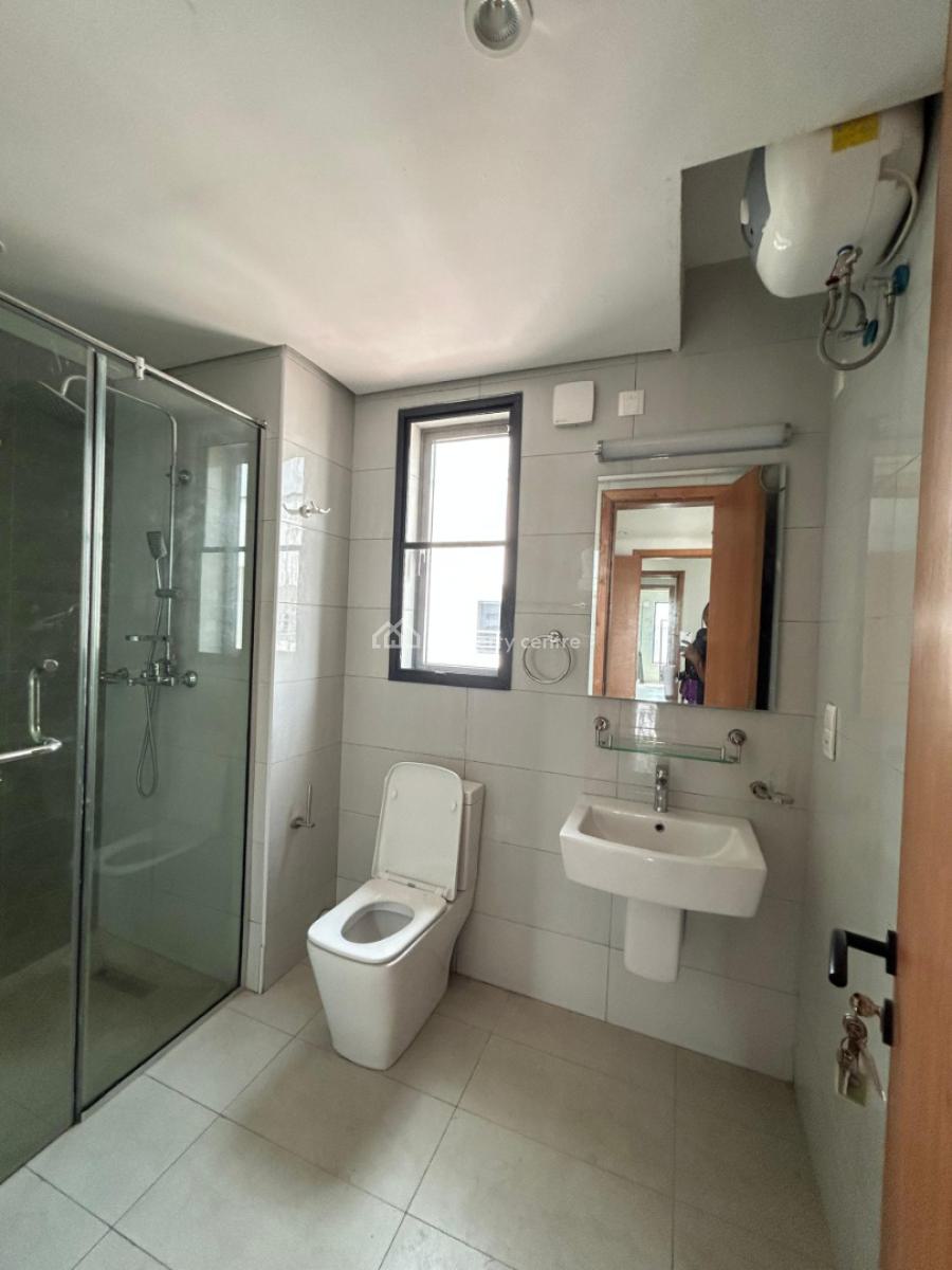 5bedroom Terrace Duplex in a Secured Estate, Lekki Phase 1, Lekki, Lagos, Terraced Duplex for Rent