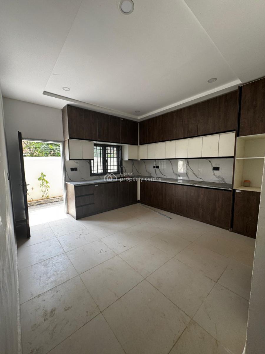 6 Bedrooms Semi-detached Duplex, Hafizullah Adam Street, Katampe, Abuja, Semi-detached Duplex for Rent