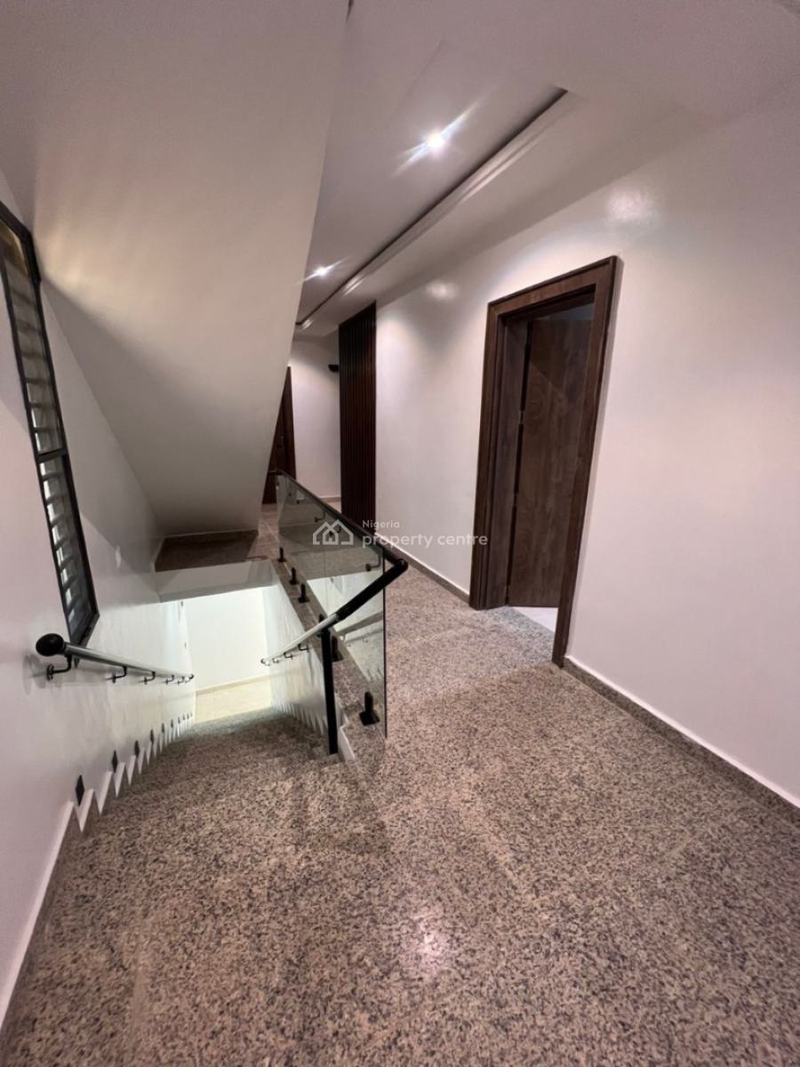 Grand Luxury 4 Bedroom Semi Detached Duplex with Basement and Bq, Guzape District, Abuja, Semi-detached Duplex for Sale