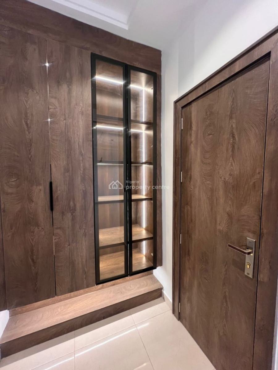 Grand Luxury 4 Bedroom Semi Detached Duplex with Basement and Bq, Guzape District, Abuja, Semi-detached Duplex for Sale