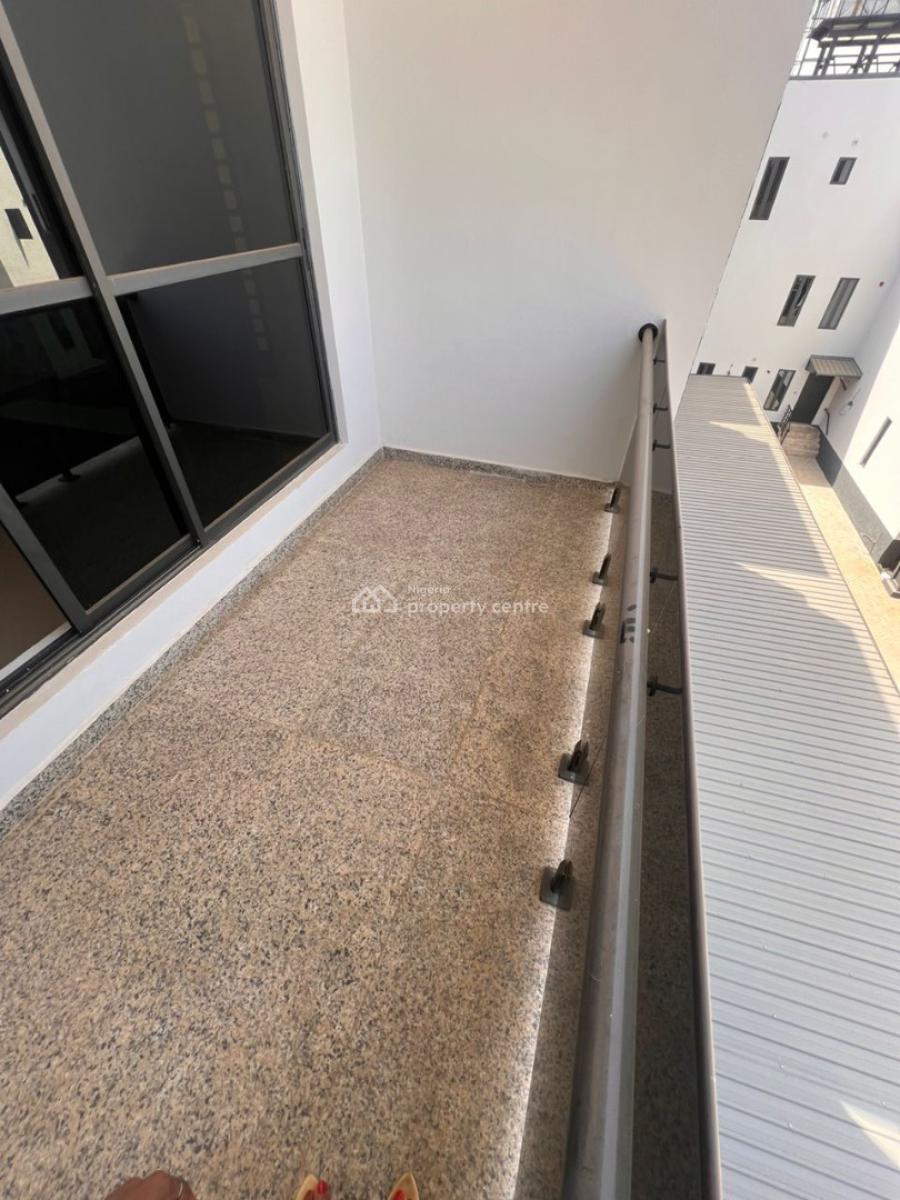 Grand Luxury 4 Bedroom Semi Detached Duplex with Basement and Bq, Guzape District, Abuja, Semi-detached Duplex for Sale