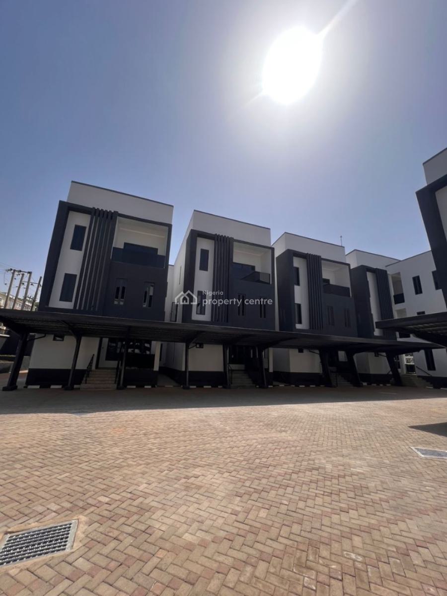Grand Luxury 4 Bedroom Semi Detached Duplex with Basement and Bq, Guzape District, Abuja, Semi-detached Duplex for Sale
