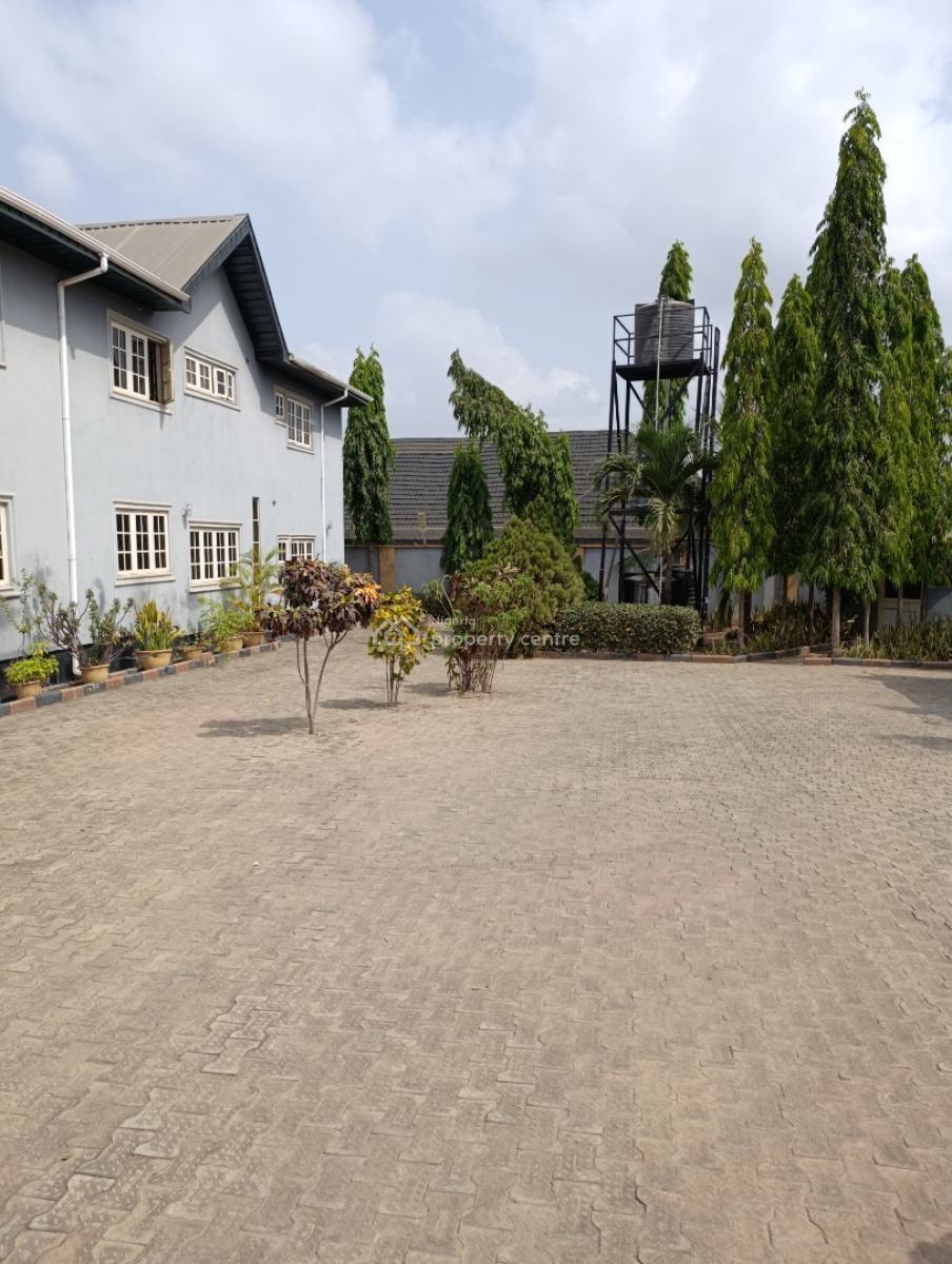 Modern 5 Bedroom Duplex on 1200sqm of Land in a Gated Estate, Alpha Grace Estate,, Jericho, Ibadan, Oyo, Detached Duplex for Sale
