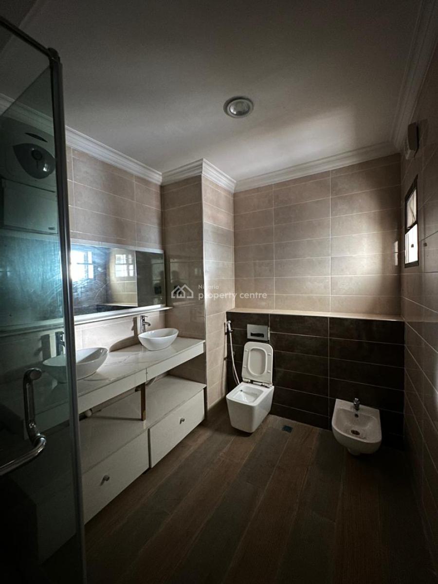 Well-built 4 Bedroom Terraced Duplex with Bq in a Secure Estate, Ikate, Lekki, Lagos, Terraced Duplex for Sale