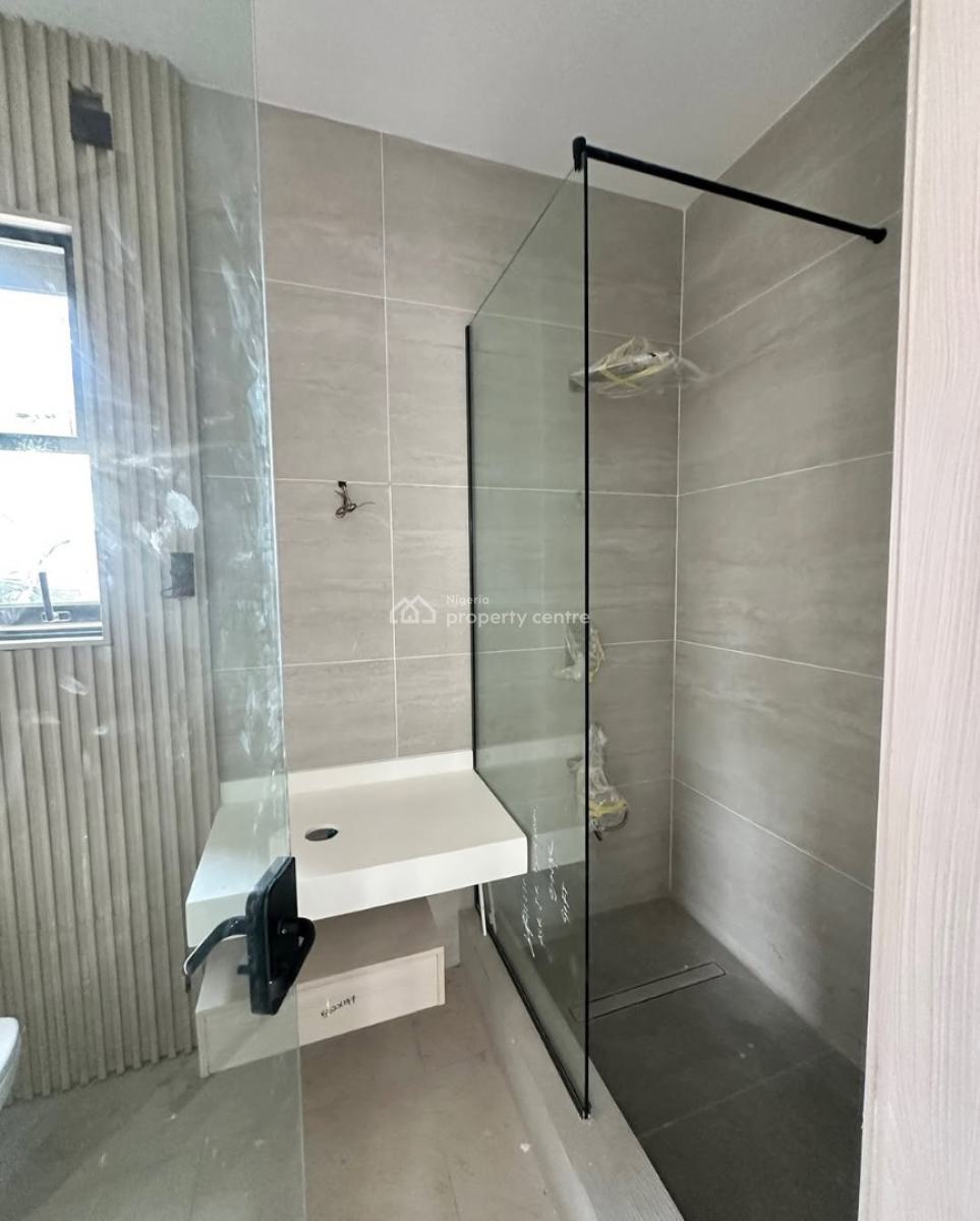 Luxury 4 Bedroom Maisonnette, Ikoyi, Lagos, Block of Flats for Sale
