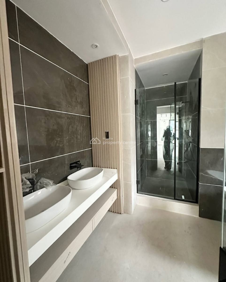 Luxury 4 Bedroom Maisonnette, Ikoyi, Lagos, Block of Flats for Sale