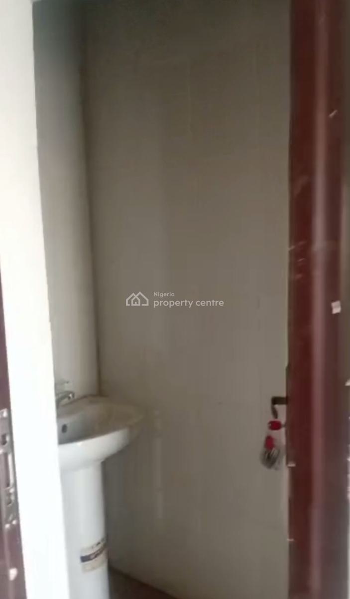 a Spacious Two Bedroom Apartment, Kubwa Main, Fo1 Layout, Kubwa, Abuja, Flat / Apartment for Rent