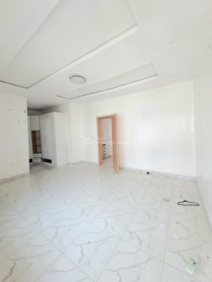 Well Built 4 Bedroom Terrace Duplex in a Gated Estate, Orchid Close to Epe Express Way, Lekki, Lagos, Terraced Duplex for Rent