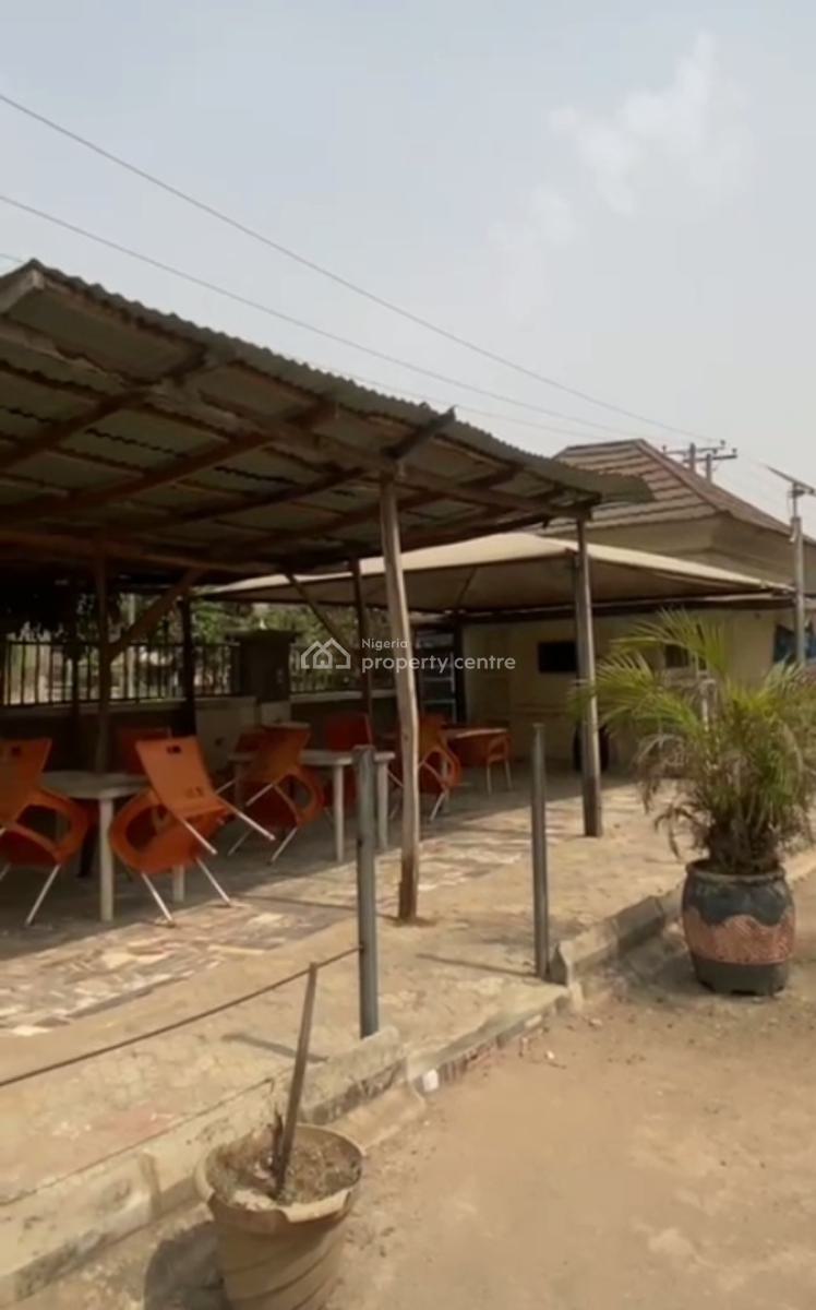Spacious Restaurant Space with Modern Features, By Jahi District, Kado, Abuja, Restaurant / Bar for Rent