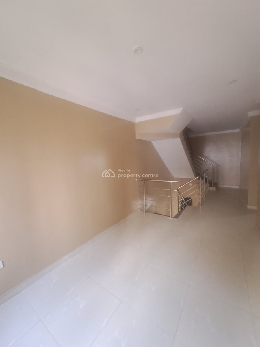 Well Built 4 Bedroom Terrace Duplex with Bq in a Serene Environment, Lekki Phase 1, Lekki, Lagos, Terraced Duplex for Rent