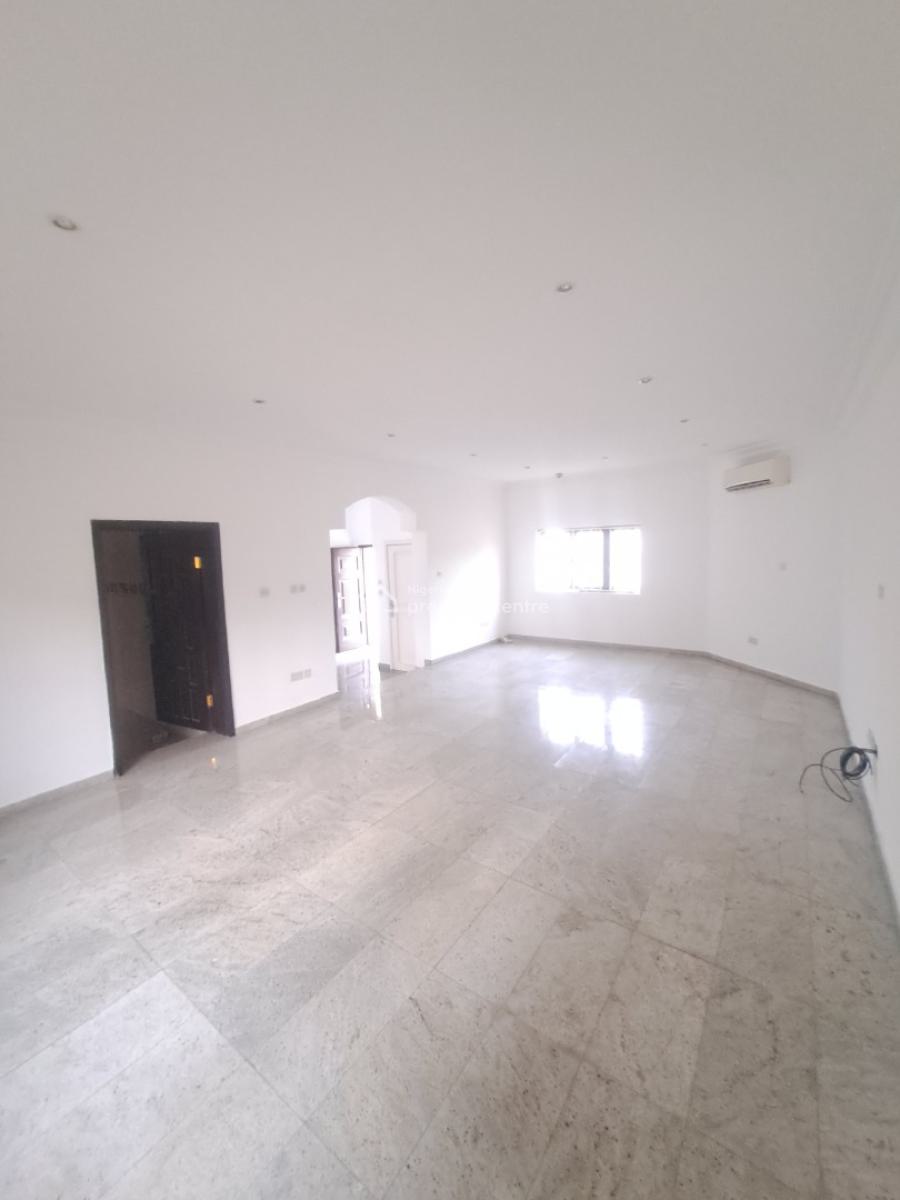 Well Built 3 Bedroom Apartment with Bq, Acs and Washing Machine, Lekki Phase 1, Lekki, Lagos, Flat / Apartment for Rent