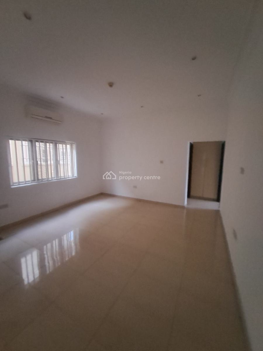 Well Built 3 Bedroom Apartment with Bq, Acs and Washing Machine, Lekki Phase 1, Lekki, Lagos, Flat / Apartment for Rent