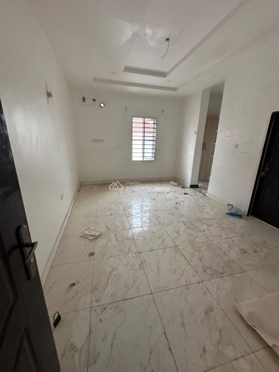 a Standard 3 Bedroom Apartment in a Decent Neighborhood, Around Zartech, Wuye, Abuja, Flat / Apartment for Rent