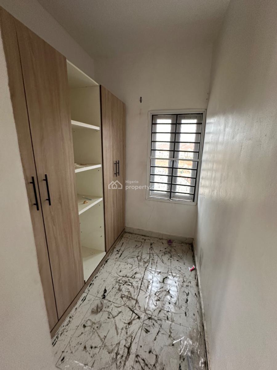 a Standard 3 Bedroom Apartment in a Decent Neighborhood, Around Zartech, Wuye, Abuja, Flat / Apartment for Rent
